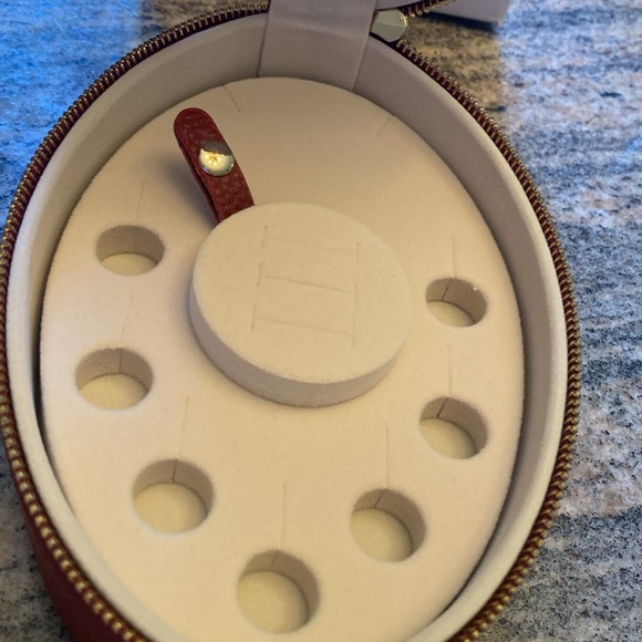 Pandora Game of Thrones Box - Picture 4 of 6